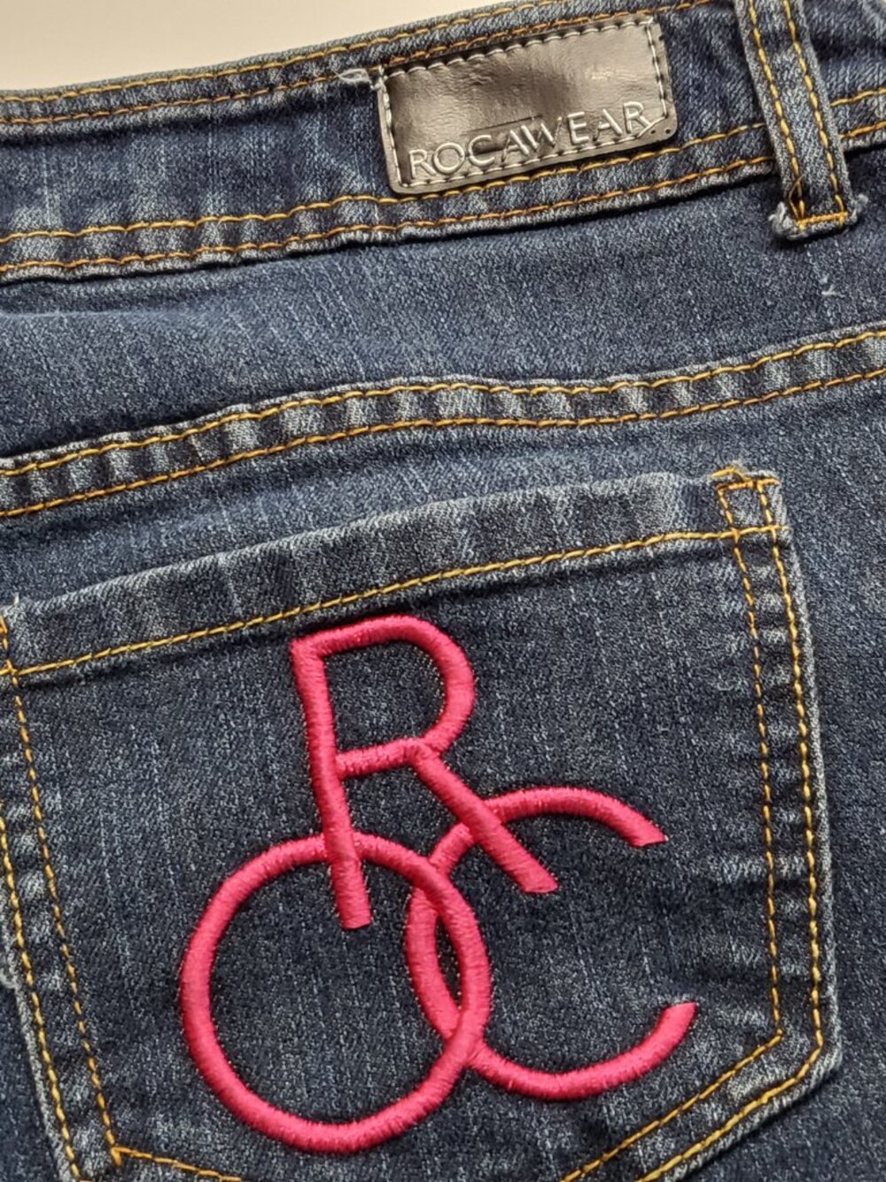 Rocawear Womens Jeans Size 14 Skinny Embroidered Logo Stretch Blue Denim Pants